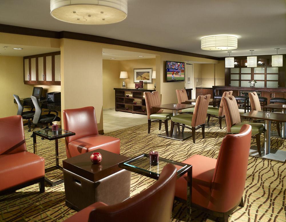 Отель Atlanta Marriott Perimeter Center Данвуди Экстерьер фото